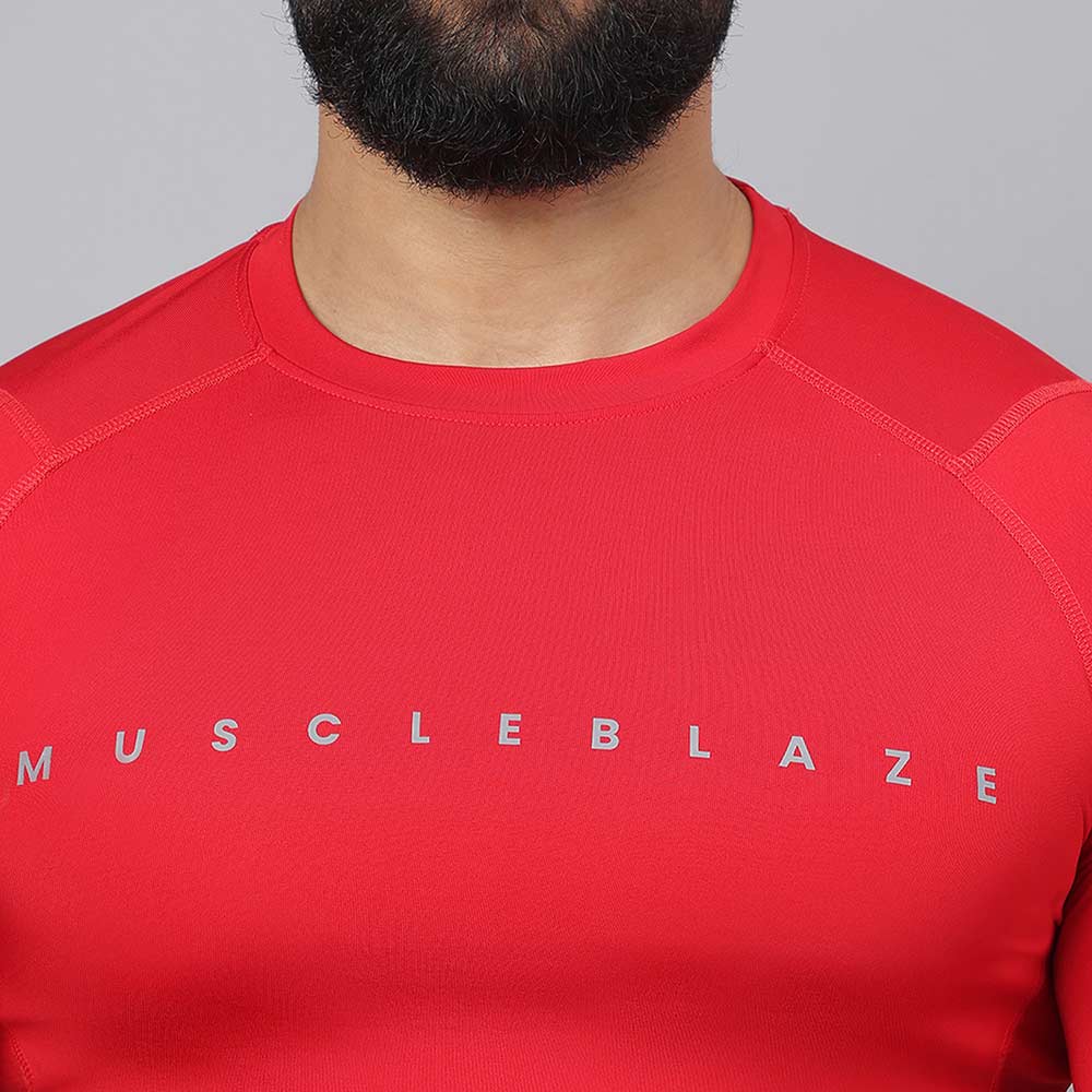 7 - MuscleBlaze Air Tech Compression MuscleTee Full Sleeve,  Red  X-Large