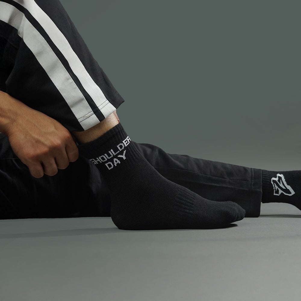 11 - MuscleBlaze Rep/Set Socks Combo,  Black-(5 Pack)  Ankle Length 