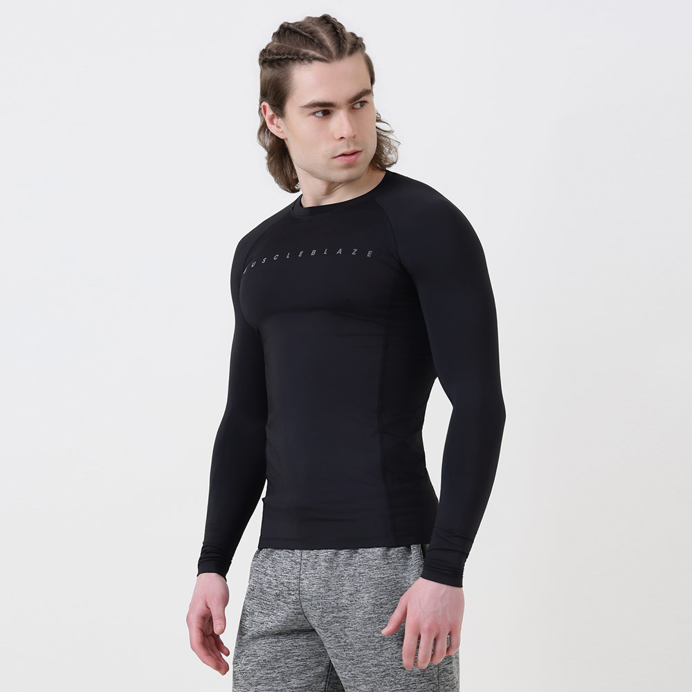 4 - MuscleBlaze Compression Muscle Tee Full Sleeve,  Large  Midnight Black