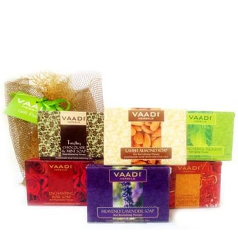Vaadi Herbals Assorted Soaps Gift Pack,  Bathing Kit of 7 Soaps 