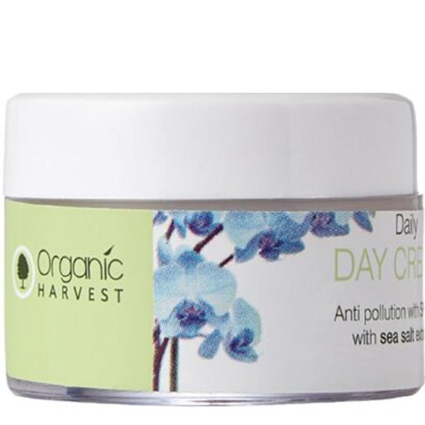 Organic Harvest Daily Day Cream with SPF 30,  15 g  for All Skin Types 