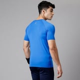 https://img4.hkrtcdn.com/33103/prd_3310253-MuscleBlaze-Compression-Muscle-Tee-Half-Sleeve-Superman-Blue-XLarge_o.jpg