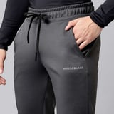 https://img4.hkrtcdn.com/33106/prd_3310593-MuscleBlaze-SquatProof-Jogger-Anthracite-Grey-XLarge_o.jpg