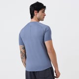 https://img4.hkrtcdn.com/43458/prd_4345733-MuscleBlaze-Active-Tee-Half-Sleeve-Medium-Nardo-Grey_o.jpg