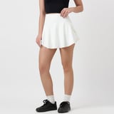https://img4.hkrtcdn.com/44131/prd_4413043-ZVERSE-PowerPlay-Skort-Vanilla-Drift-Medium_o.jpg