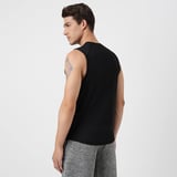 https://img4.hkrtcdn.com/44135/prd_4413433-ZVERSE-HybridX-Mens-Training-Vest-Medium-Black-Riot_o.jpg