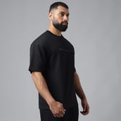 5 - MuscleBlaze Z-Verse T-Shirt,  Black  Small