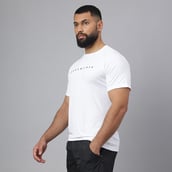 3 - MuscleBlaze Patterned Dry-Fit Active Tee Half Sleeve,  Polar White  Small