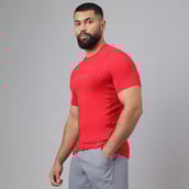3 - MuscleBlaze Air Tech Compression MuscleTee Half Sleeve,  Red  Large