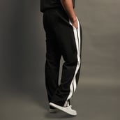 6 - MuscleBlaze Straight Fit Panel Trackpants,  Black  Small