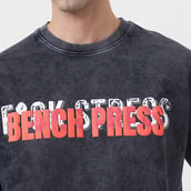 8 - MuscleBlaze F.ck Stress Bench Press Oversized Washed T-Shirt, X-Small Dark Charcoal Grey