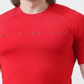 5 - MuscleBlaze Air Tech Compression MuscleTee Half Sleeve,  X-Large  Red 