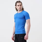 2 - MuscleBlaze Compression Muscle Tee Half Sleeve,  Small  Superman Blue 