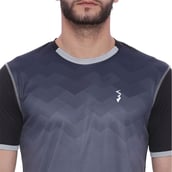 4 - Campus Sutra Solid Men Round or Crew Half Sleeve T Shirt,  Black  XL 